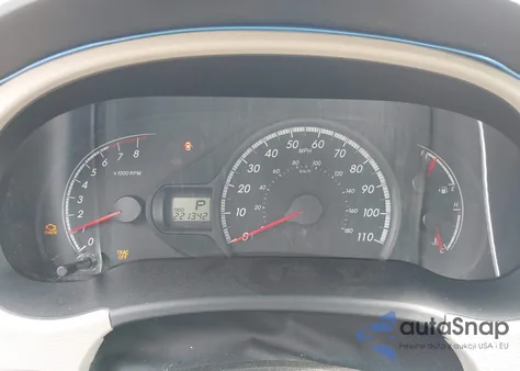 2013 Toyota Sienna Le V6 8 Passenger z USA, uszkodzony, nr VIN 5TDKK3DC3DS308565